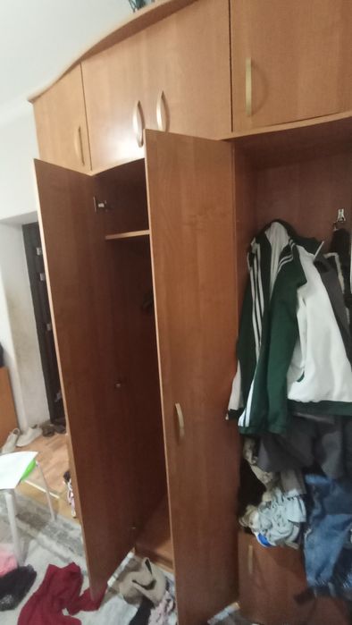 Шкаф прихожий , состояние среднее