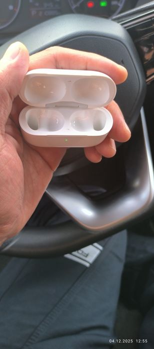 Продам кейс Air Pods 2