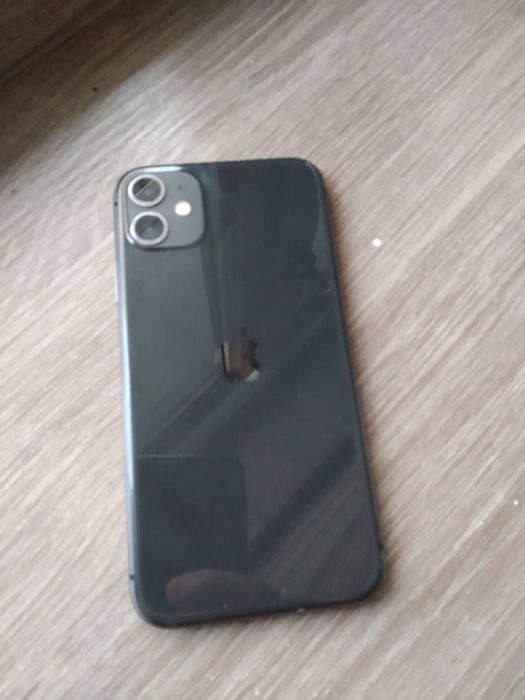 iPhone 11 Black.