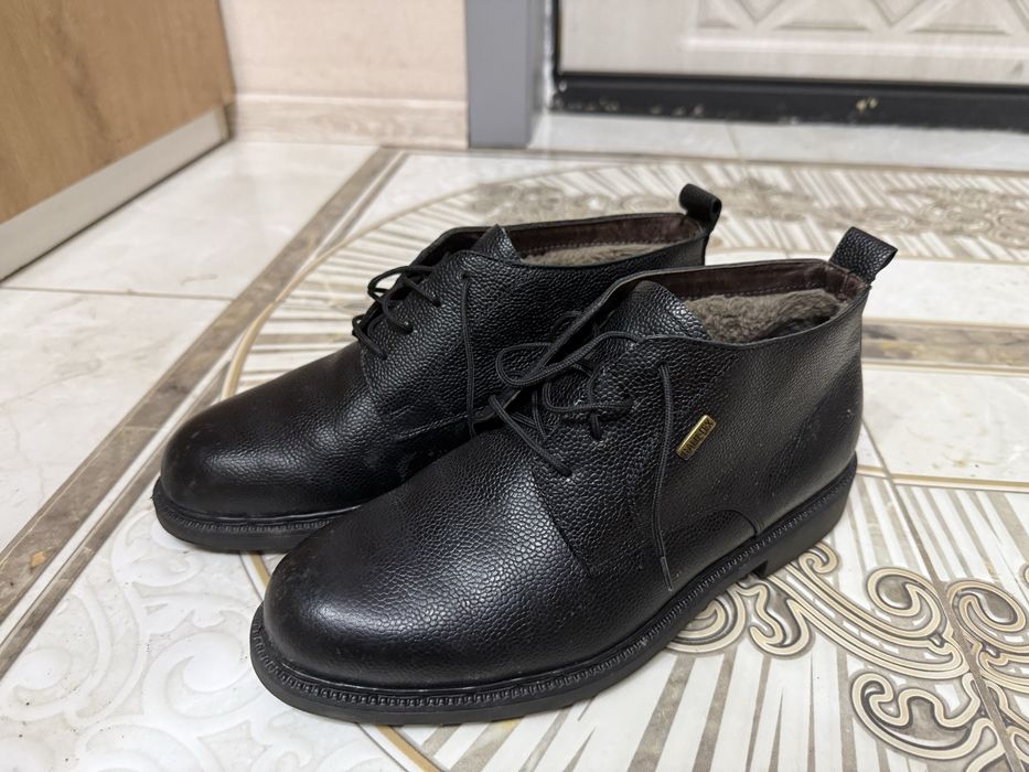 Кожаные ботинки 39-40