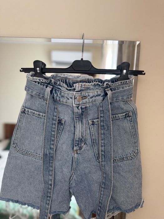 Дамски панталонки ZARA