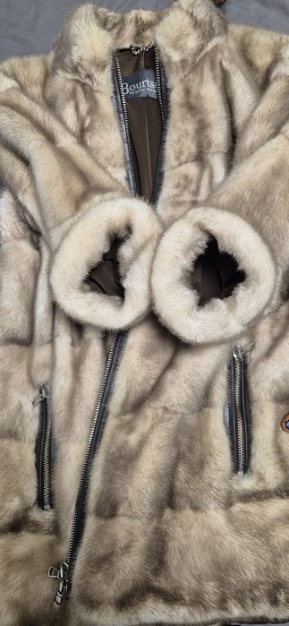 Продам Норковую шубу