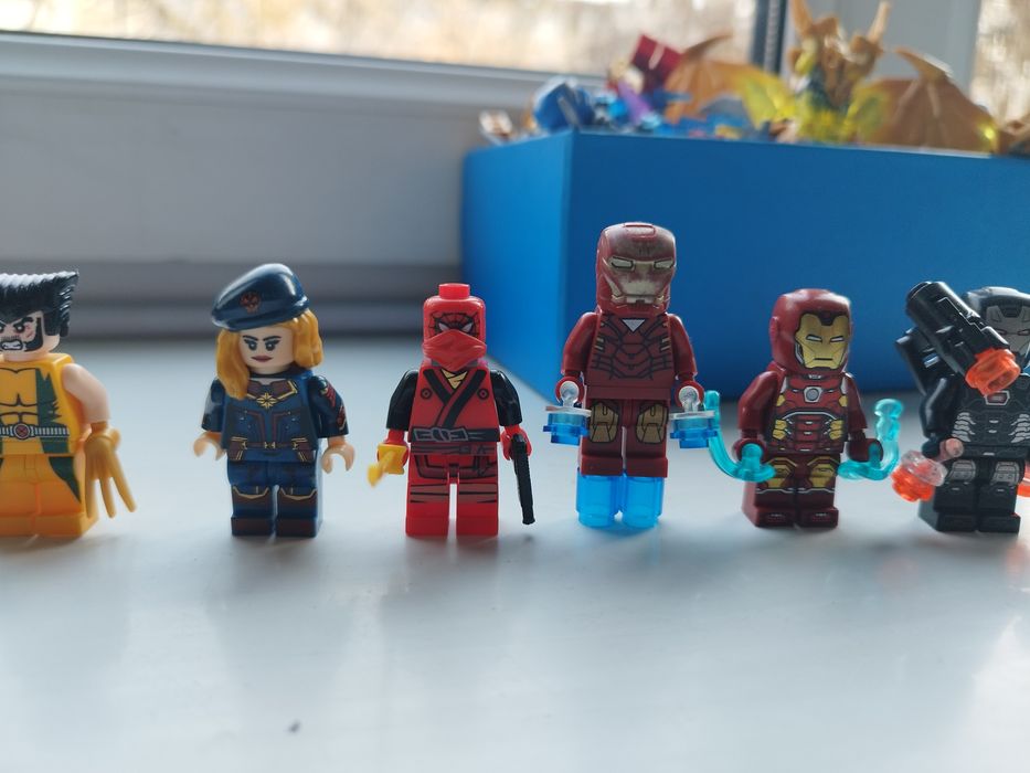 Продам Лего минифигурки(только Китай)
