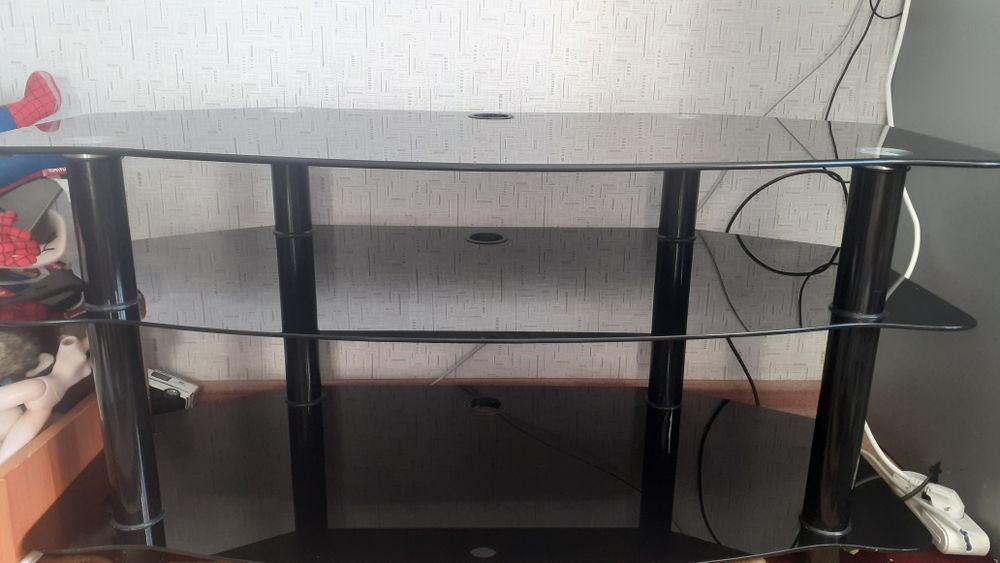 Продам подставку под тв