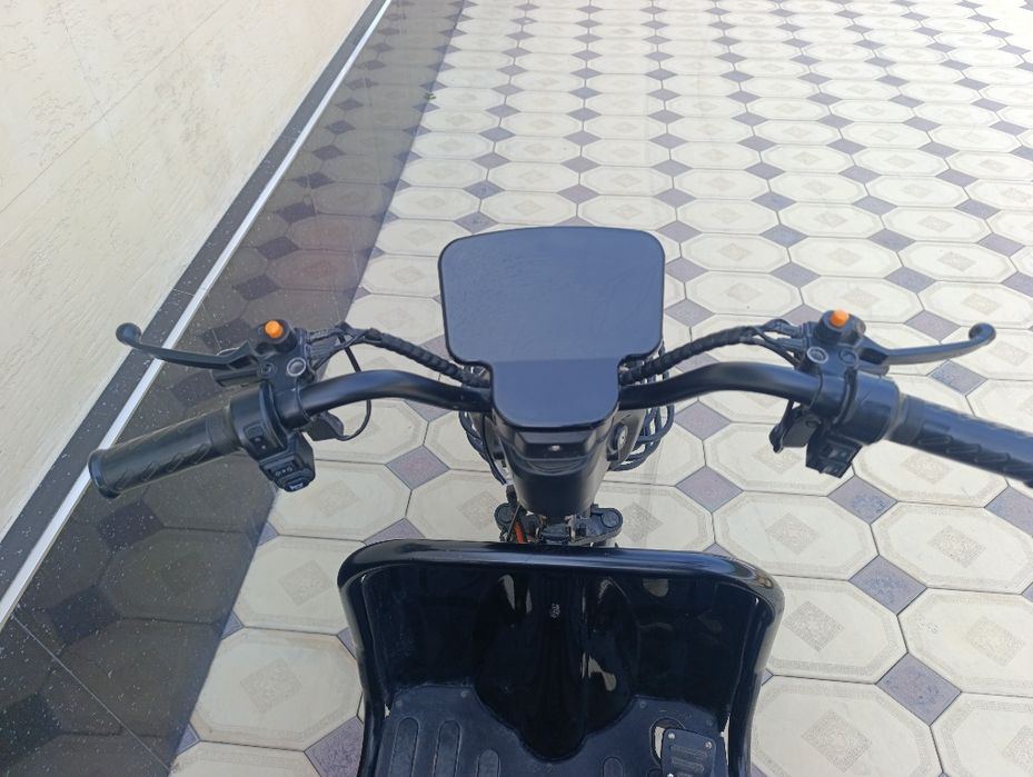 Электронный Трицикл