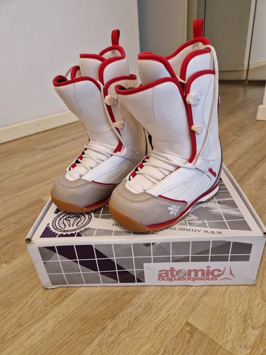 Boots snowboard Atomic