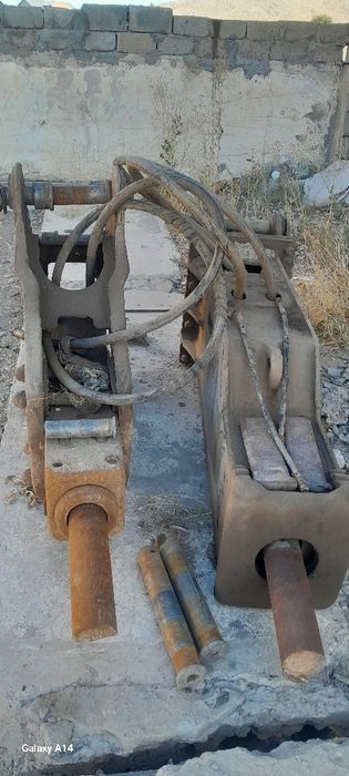 Гидромолот  2 шт