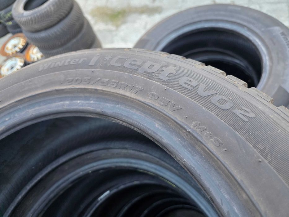 2бр Като нови зимни гуми 205 55 17 - Hankook