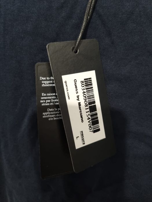 Vând tricou Guess by Marciano