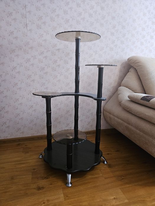 Продам подставки под цветы