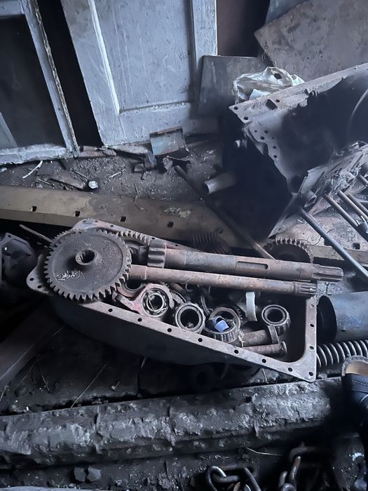 Запчасти трактор т-40 блок бортова поддон двигателя