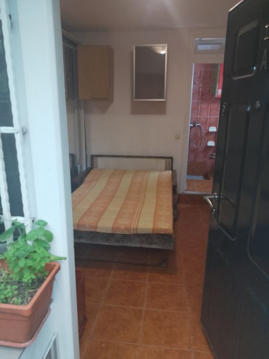 Garsoniera de închiriat