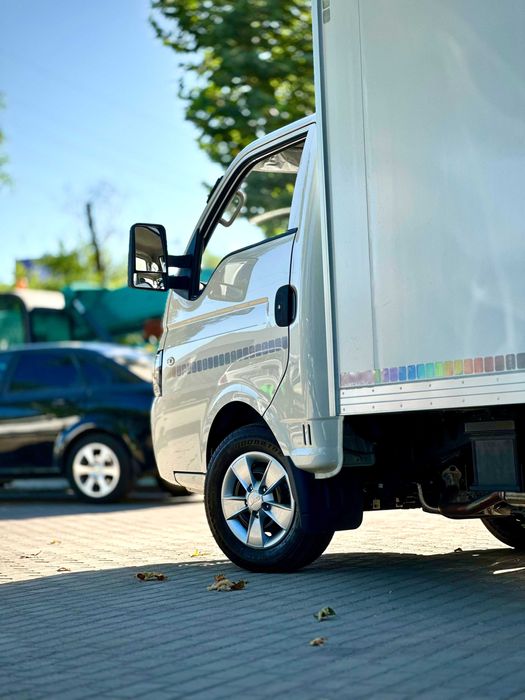 Furgon Jac x200 nalichida tayyor