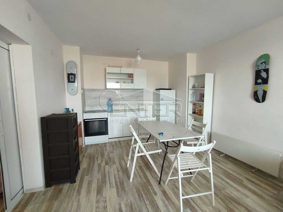 Продава се Двустаен апартамент в Варна, Левски - 55 кв.м за 2364 €/кв.м - Снимка #2