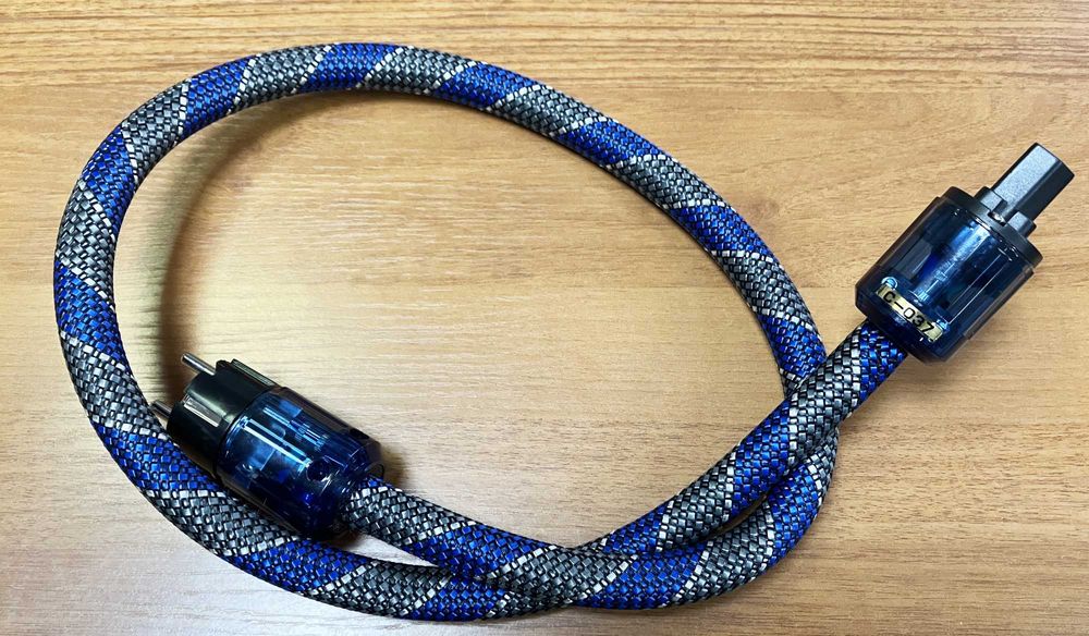Захранващ HI-FI кабел