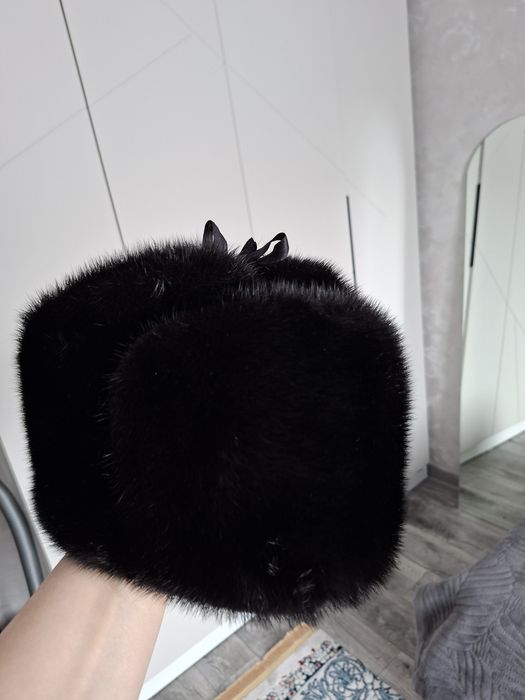 Норковая гапка почти новая