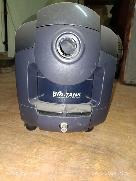 Продам моющий пылесос