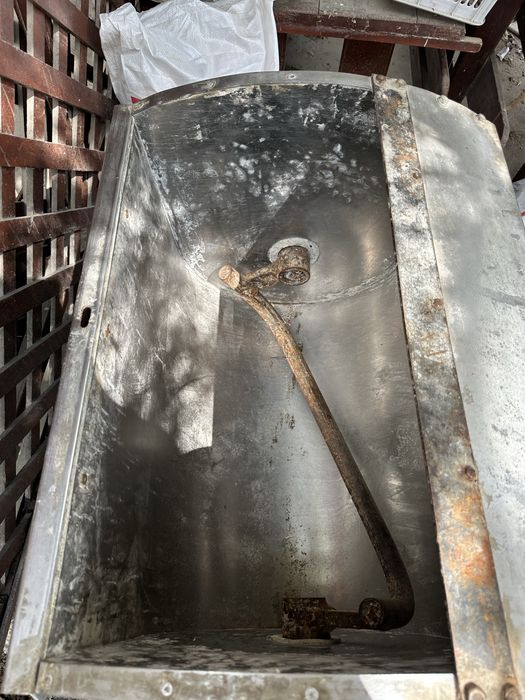 Продается тестомешалка