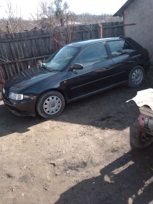 Audi A3 1.6 benzină 1998, climă, geamuri electrice - 1000€ FIX