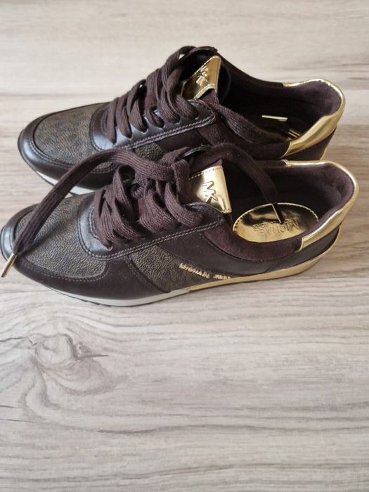 Срочно Кроссовки Майкл Корс