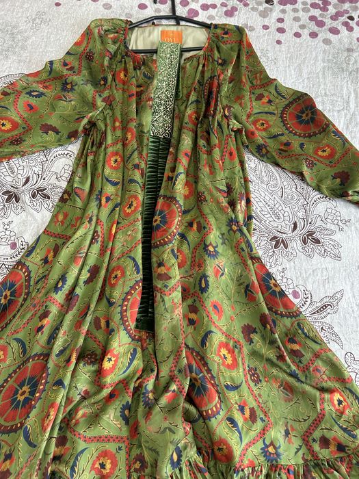 Бренд көйлек сатылады