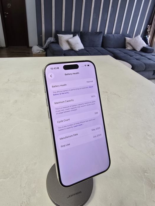 iPhone 15 Pro Alb Impecabil baterie 90%