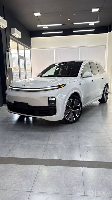 LI8 Max рестайлинг 2026