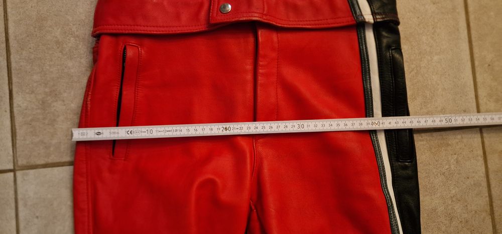 Кожен мото екип  М