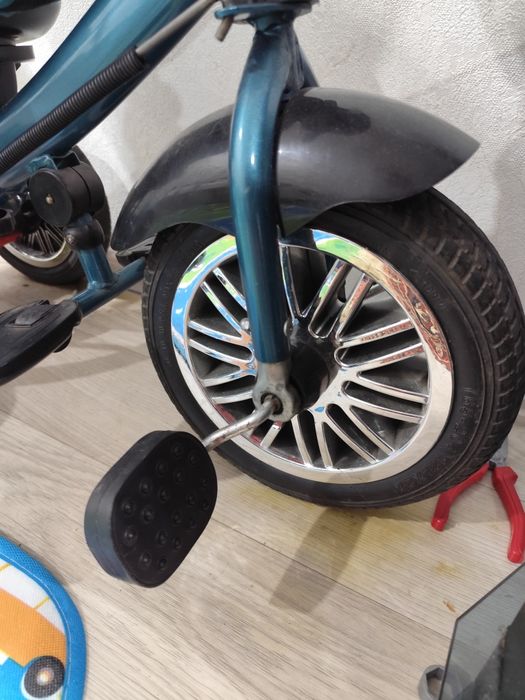 Продам детский прогулочный велосипед