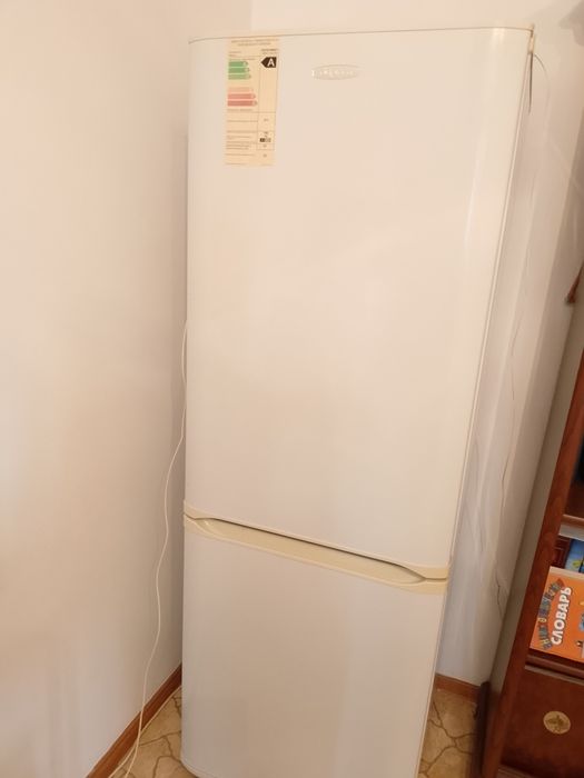 Холодильник Бирюса