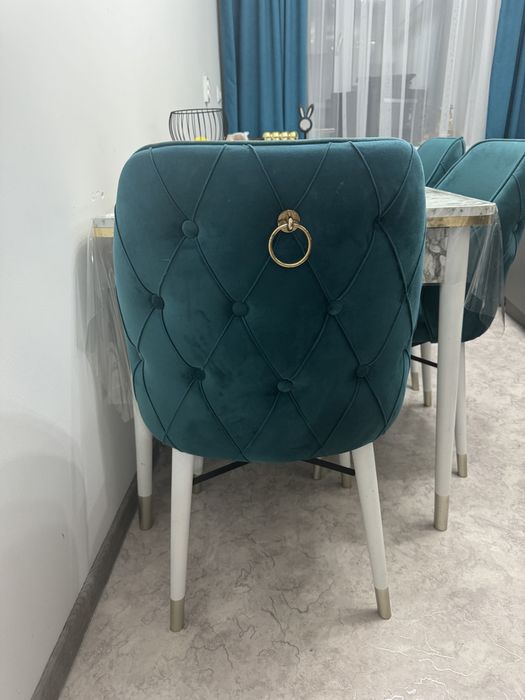 Продам стол со стульями