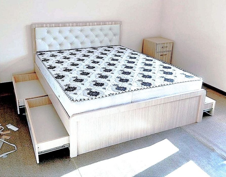 Двухспальная кровать Комод двуспальная кравать кроват кроват диван