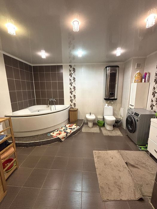 Продается 4х ком квартира район 7 школы