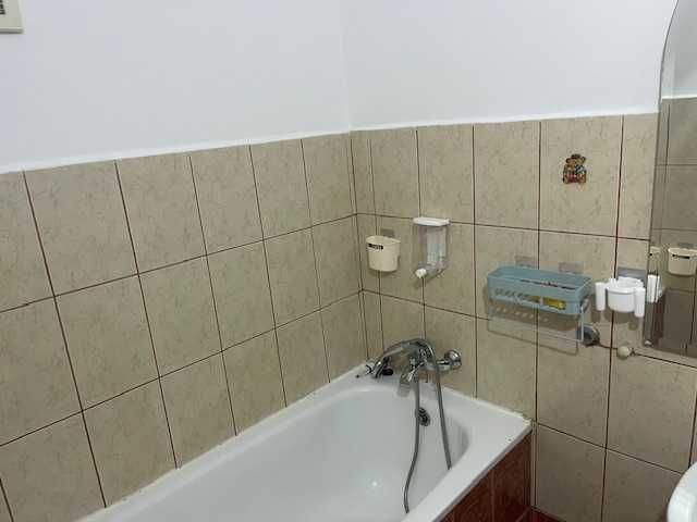 inchiriez apartament 2 camere in otopeni