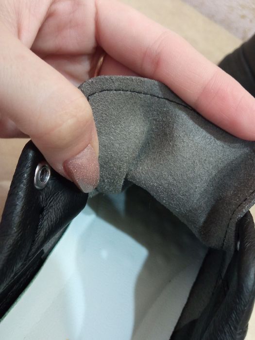 Новые кроссовки уни