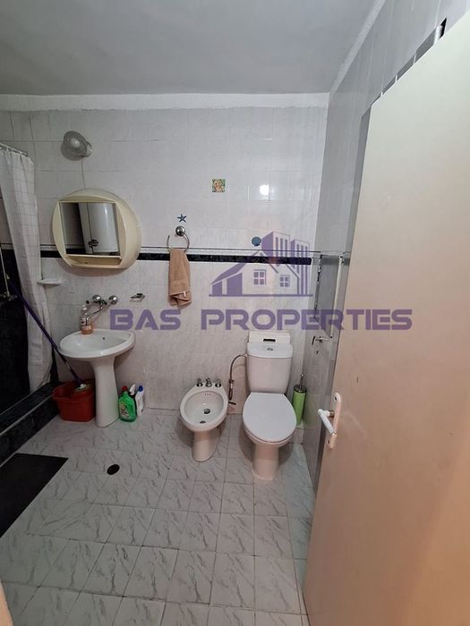 Продава се Четиристаен апартамент в София, Дружба 2 - 110 кв.м за 2171 €/кв.м - Снимка #10