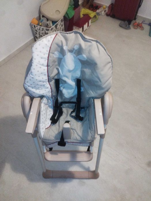 Scăunel de luat masa  bebe Hauck