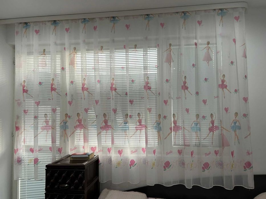 Мебели за детска стая за момиче