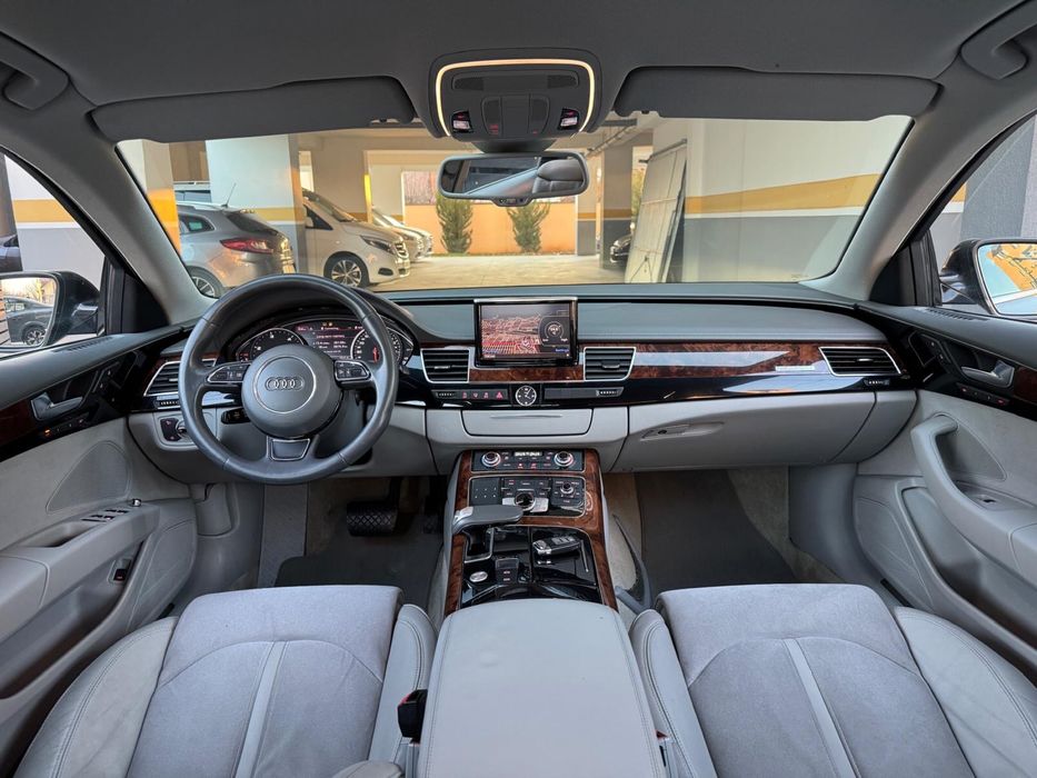 Vand/Schimb•Audi A8•Exclusive