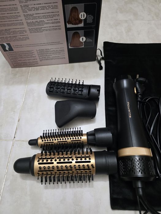 Продам фен-расческа Rowenta