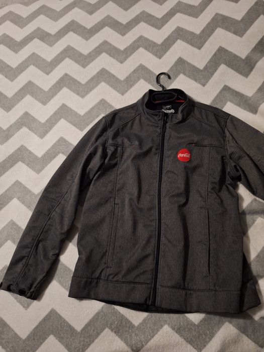 Кока Кола , Монстър ,  Банкя и Джак Даниелс тениска елече риза  яке