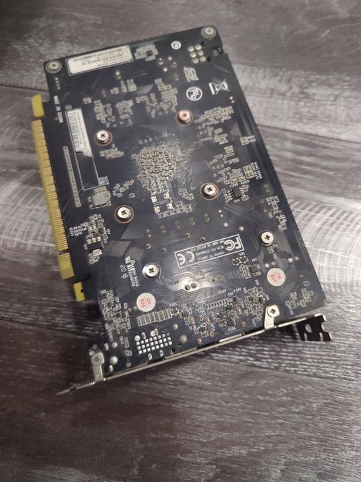 Видеокарта  GTX1650