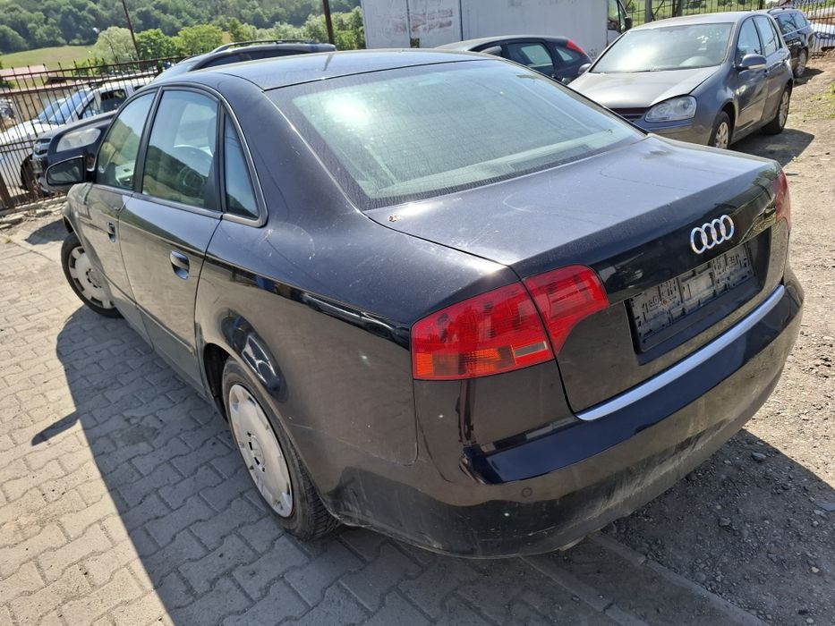 Elemente Caroserie Audi A4 B7 Sedan 1.9TDi 85kw 116cp Tip BRB An2007