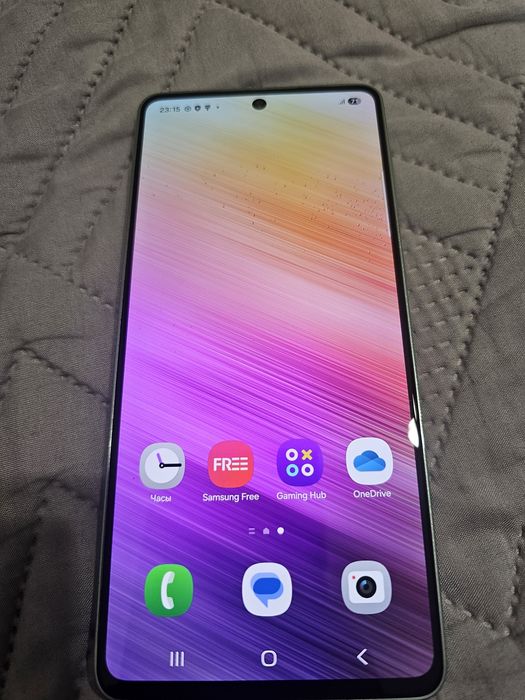 Продам телефон Samsung A73