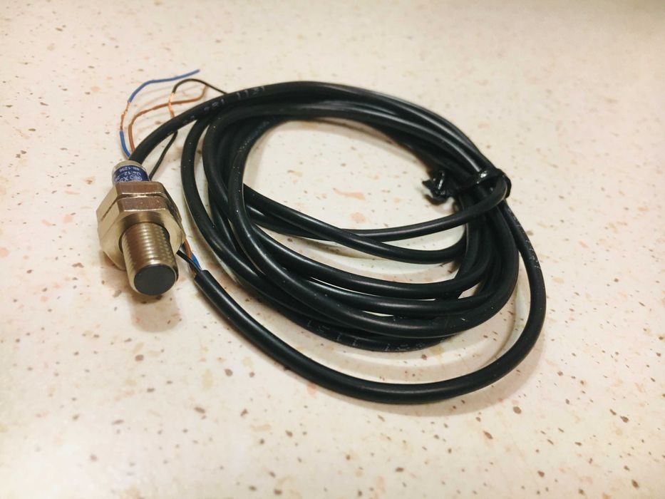 Senzor de proximitate inductiv XS508B1PAL2, TELEMECANIQUE, nou.