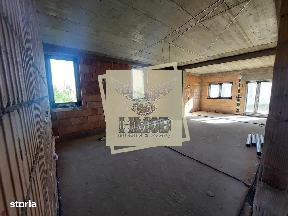 Casa 4 camere 3 bai si teren 500 mp Veterani