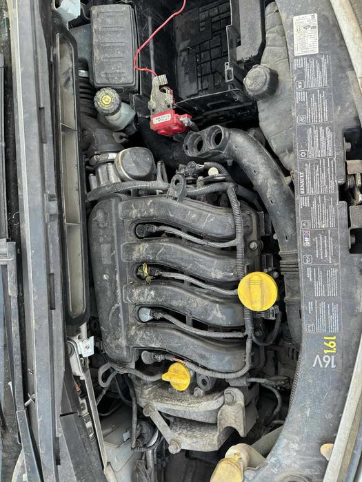 Рено Модус 2005г.