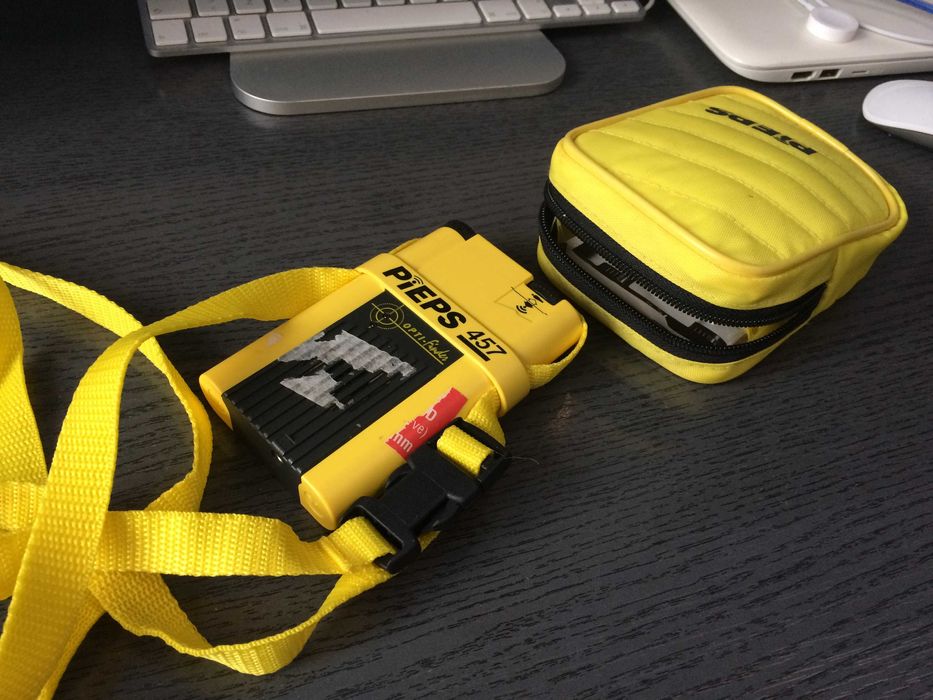 Pieps 457 defect.Echipament gasire supravietuitori avalansa.