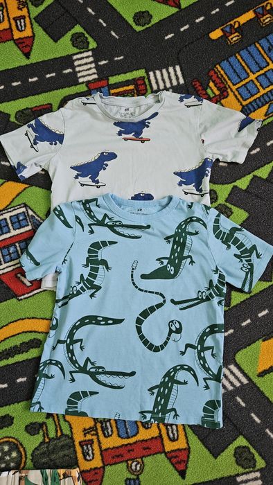 Lot h&m 122 /128 tricouri + pantaloni scurti