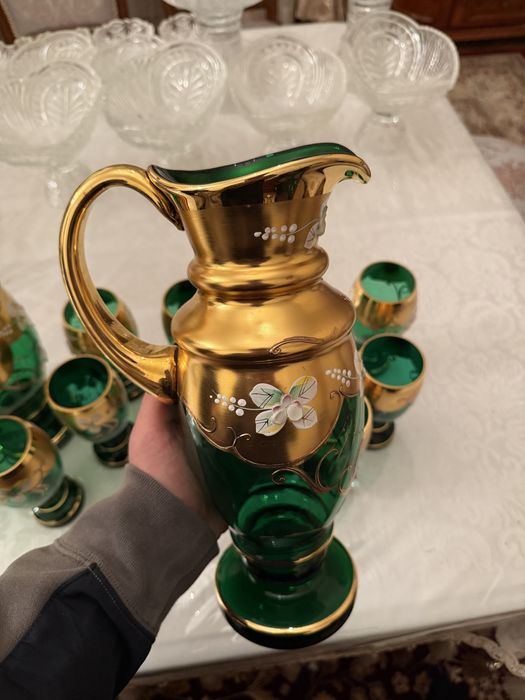 Графины Чешские 2 комплекта